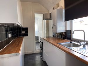 Photo 21- click for photo gallery